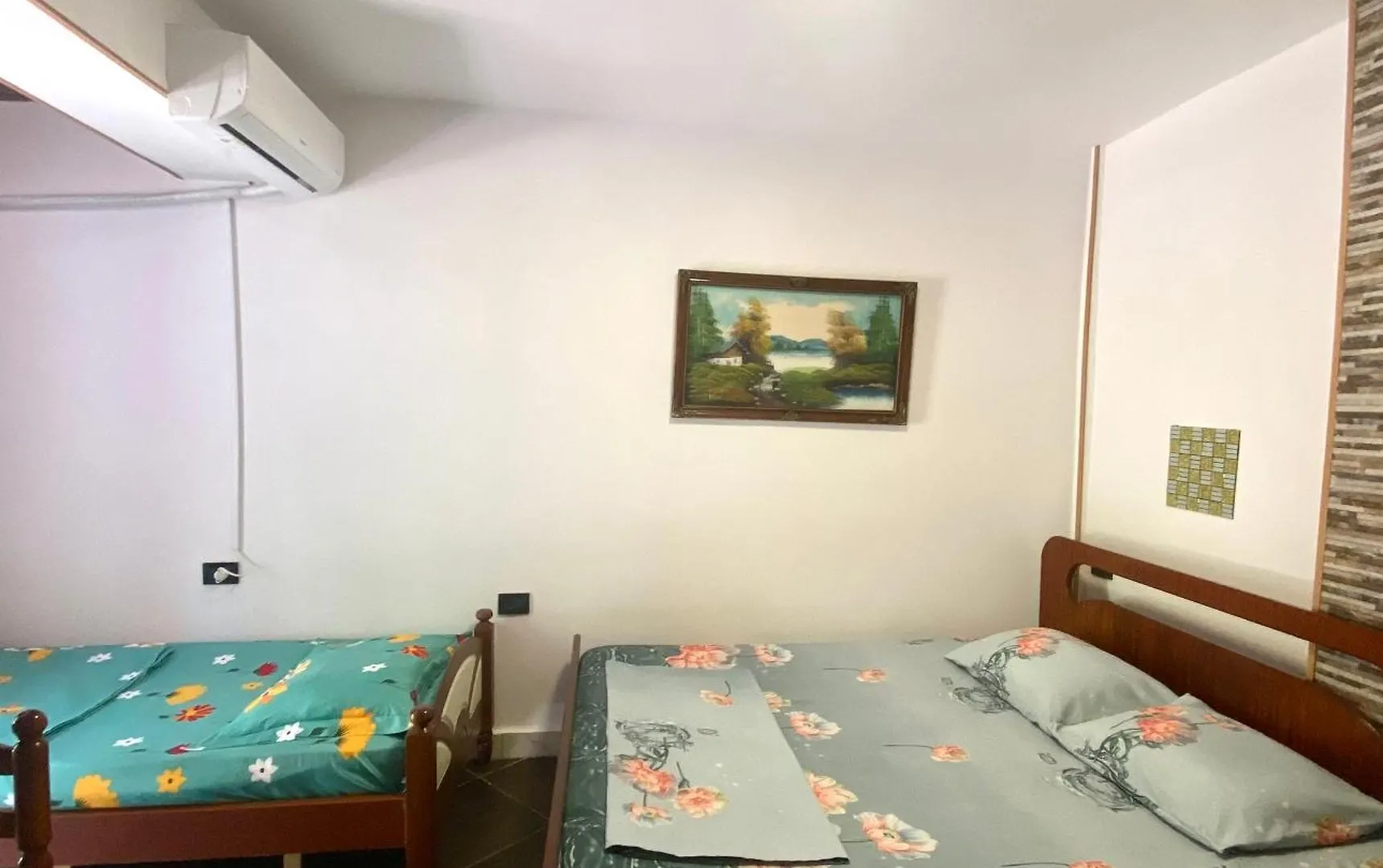 At-Salaj3 Villa Vlorë Semesterbostad